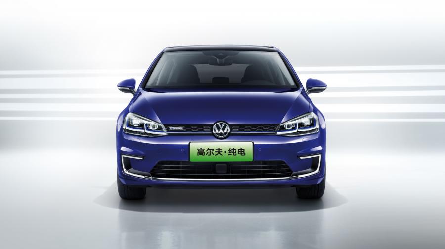  Volkswagen e-Golf (Typ 5G) 2019 года  (CN) (фото 11 из 35)